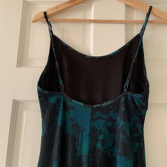 Green/blue mesh midi dress with adjustable straps. Size small. - Picture 4 of 4